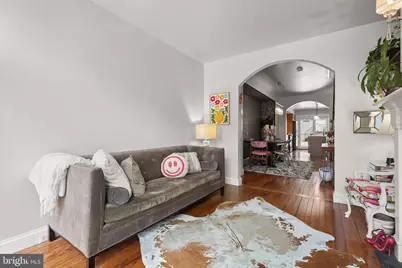 821 S Decker Avenue S, Baltimore, MD 21224 - Photo 8