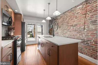 821 S Decker Avenue S, Baltimore, MD 21224 - Photo 18
