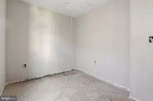 1328 N Carey St, Baltimore, MD 21217 - Photo 16