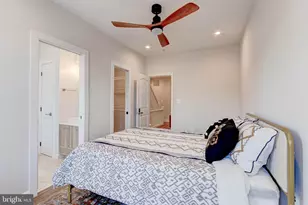 2414 Callow Ave, Baltimore, MD 21217 - Photo 14