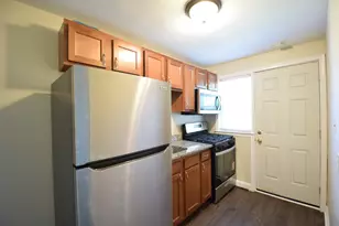 724 S Woodington Rd, Baltimore, MD 21229 - Photo 4