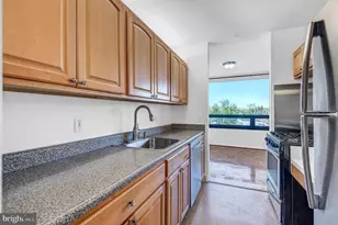 4000 N Charles St, Baltimore, MD 21218 - Photo 16