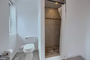 16 W Cross St, Baltimore, MD 21230 - Photo 24