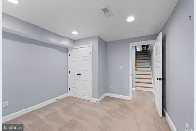 110 E Clement Street, Baltimore, MD 21230 - Photo 34