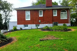2801 Joplea Ave, Baltimore, MD 21225 - Photo 2