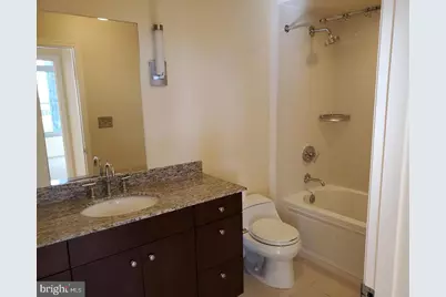 675 President Street #1903, Baltimore, MD 21202 - Photo 14