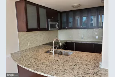 675 President Street #1903, Baltimore, MD 21202 - Photo 4