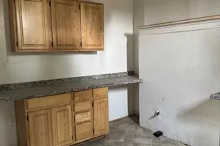 2023 Walbrook Ave, Baltimore, MD 21217 - Photo 10