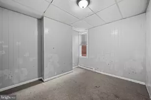1948 Mosher Street W, Baltimore, MD 21217 - Photo 16