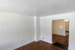 3018 E Larue Square E, Baltimore, MD 21225 - Photo 10
