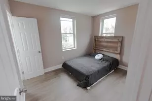 2029 N Pulaski St, Baltimore, MD 21217 - Photo 14