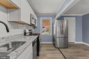 3693 Kenyon Ave, Baltimore, MD 21213 - Photo 12