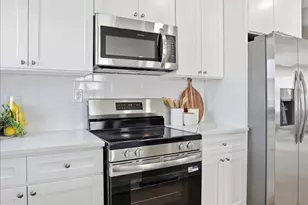 1300 Pentridge Rd, Baltimore, MD 21239 - Photo 10