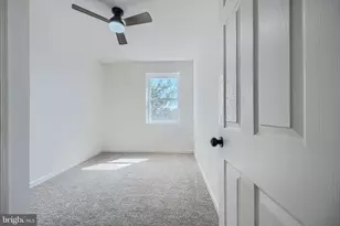 3916 Erdman Ave, Baltimore, MD 21213 - Photo 24