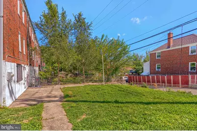 3916 Erdman Avenue, Baltimore, MD 21213 - Photo 4