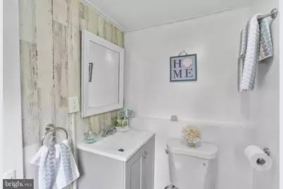 109 S Augusta Avenue, Baltimore, MD 21229 - Photo 16