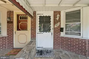 905 N Warwick Ave, Baltimore, MD 21216 - Photo 4