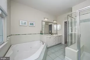 1236 Harbor Island Walk, Baltimore, MD 21230 - Photo 32