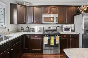 214 S Highland Ave, Baltimore, MD 21224 - Photo 10