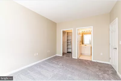 23 Pierside Drive #436, Baltimore, MD 21230 - Photo 18