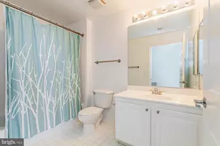 23 Pierside Dr, Baltimore, MD 21230 - Photo 30