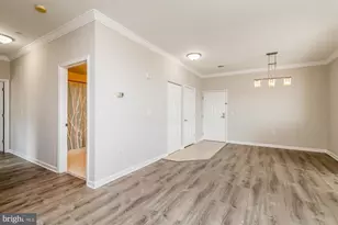 23 Pierside Dr, Baltimore, MD 21230 - Photo 10