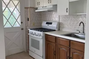 325 Imla St, Baltimore, MD 21224 - Photo 8
