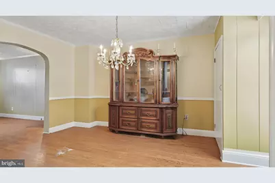 1513 Lochwood Road, Baltimore, MD 21218 - Photo 10