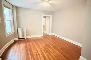 2740 N Calvert St, Baltimore, MD 21218 - Photo 4