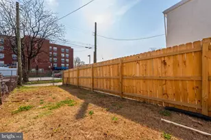 1005 N Mount St, Baltimore, MD 21217 - Photo 26