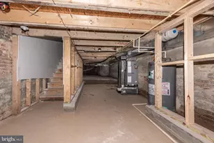 1005 N Mount St, Baltimore, MD 21217 - Photo 24