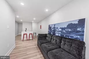 1005 N Mount St, Baltimore, MD 21217 - Photo 14