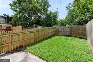 1100 Ashburton St, Baltimore, MD 21216 - Photo 32