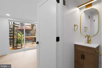 203 S Madeira Street, Baltimore, MD 21231 - Photo 36