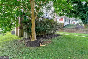 409 Wickham Road S, Baltimore, MD 21229 - Photo 44