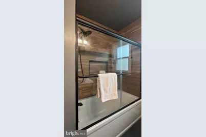 409 Wickham Road S, Baltimore, MD 21229 - Photo 18