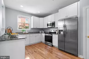 2333 Cambridge Walk, Baltimore, MD 21224 - Photo 8