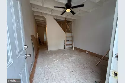2 N Port Street N, Baltimore, MD 21224 - Photo 2