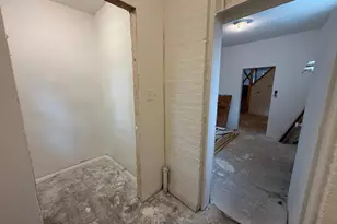 2 N Port Street N, Baltimore, MD 21224 - Photo 12