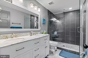 918 S Highland Ave S, Baltimore, MD 21224 - Photo 24