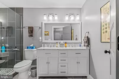 918 S Highland Avenue S, Baltimore, MD 21224 - Photo 18