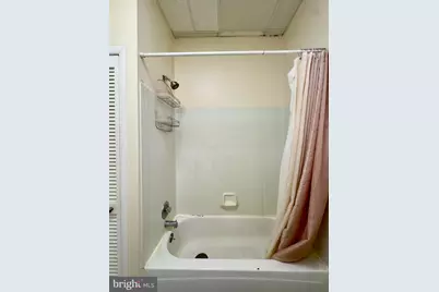 2811 N Calvert Street #1, Baltimore, MD 21218 - Photo 8