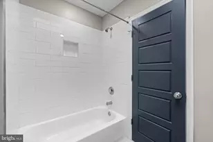 640 S Linwood Ave, Baltimore, MD 21224 - Photo 24
