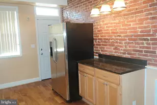 132 N Linwood Ave, Baltimore, MD 21224 - Photo 2