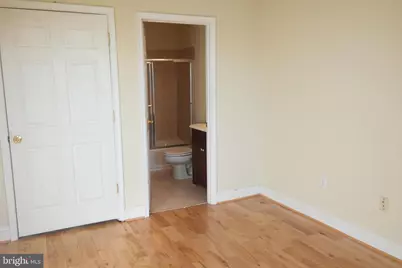 132 N Linwood Avenue, Baltimore, MD 21224 - Photo 8
