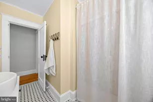 5400 Carter Ave, Baltimore, MD 21214 - Photo 30