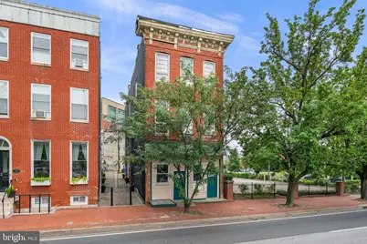 821 Martin Luther King Jr Boulevard, Baltimore, MD 21201 - Photo 2