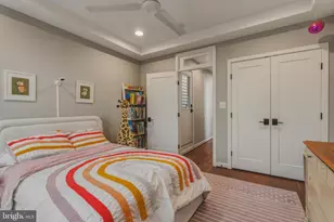 2313 E Fairmount Ave, Baltimore, MD 21224 - Photo 32
