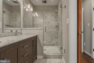2313 E Fairmount Ave, Baltimore, MD 21224 - Photo 26