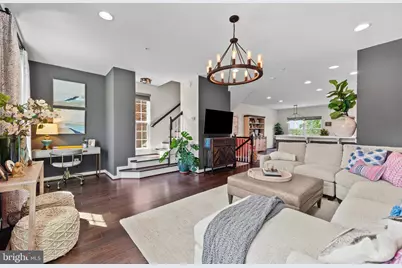 4214 Skyview, Baltimore, MD 21211 - Photo 10